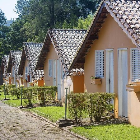 Chalés Dois Amores Hotel Águas de São Pedro Exterior foto
