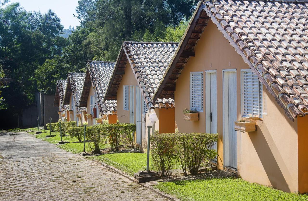 Chalés Dois Amores Hotel Águas de São Pedro Exterior foto
